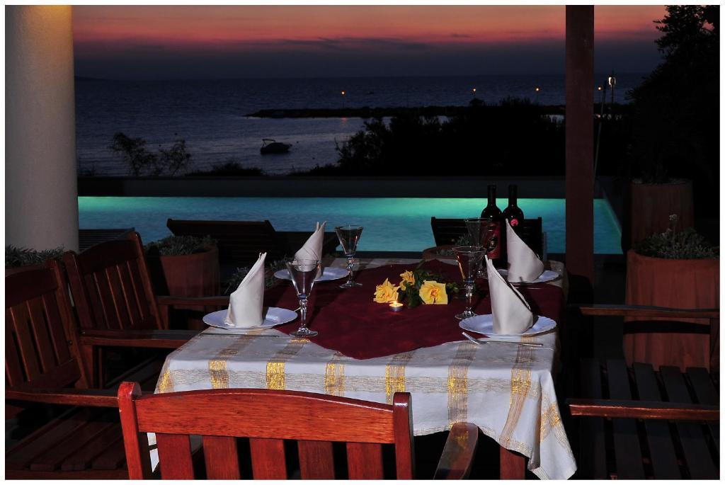 Villa Jurac ปอฟเลียนา ภายนอก รูปภาพ