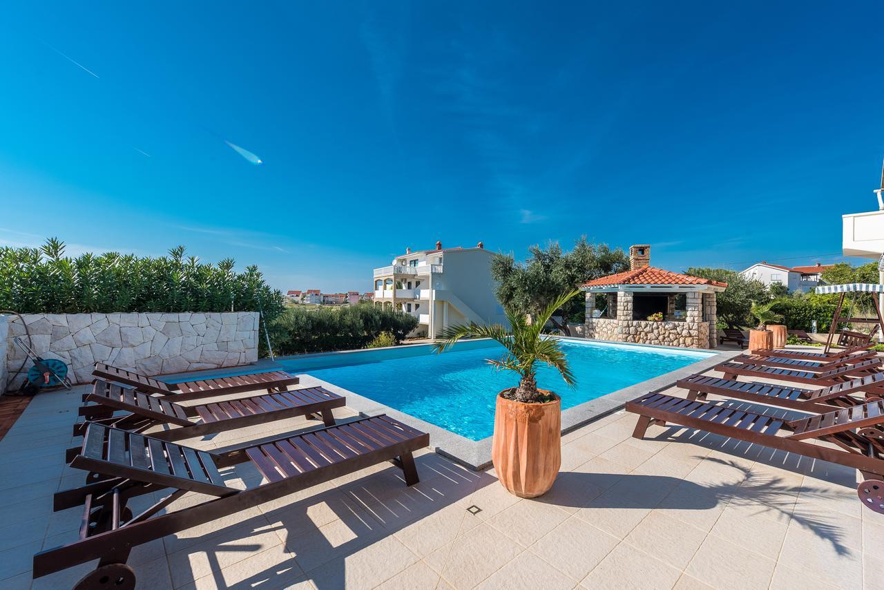 Villa Jurac ปอฟเลียนา ภายนอก รูปภาพ