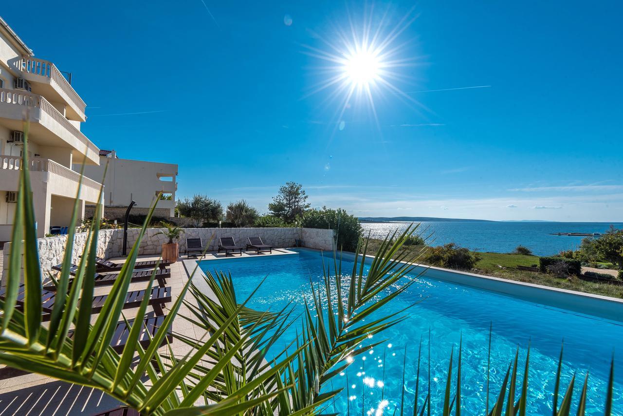 Villa Jurac ปอฟเลียนา ภายนอก รูปภาพ