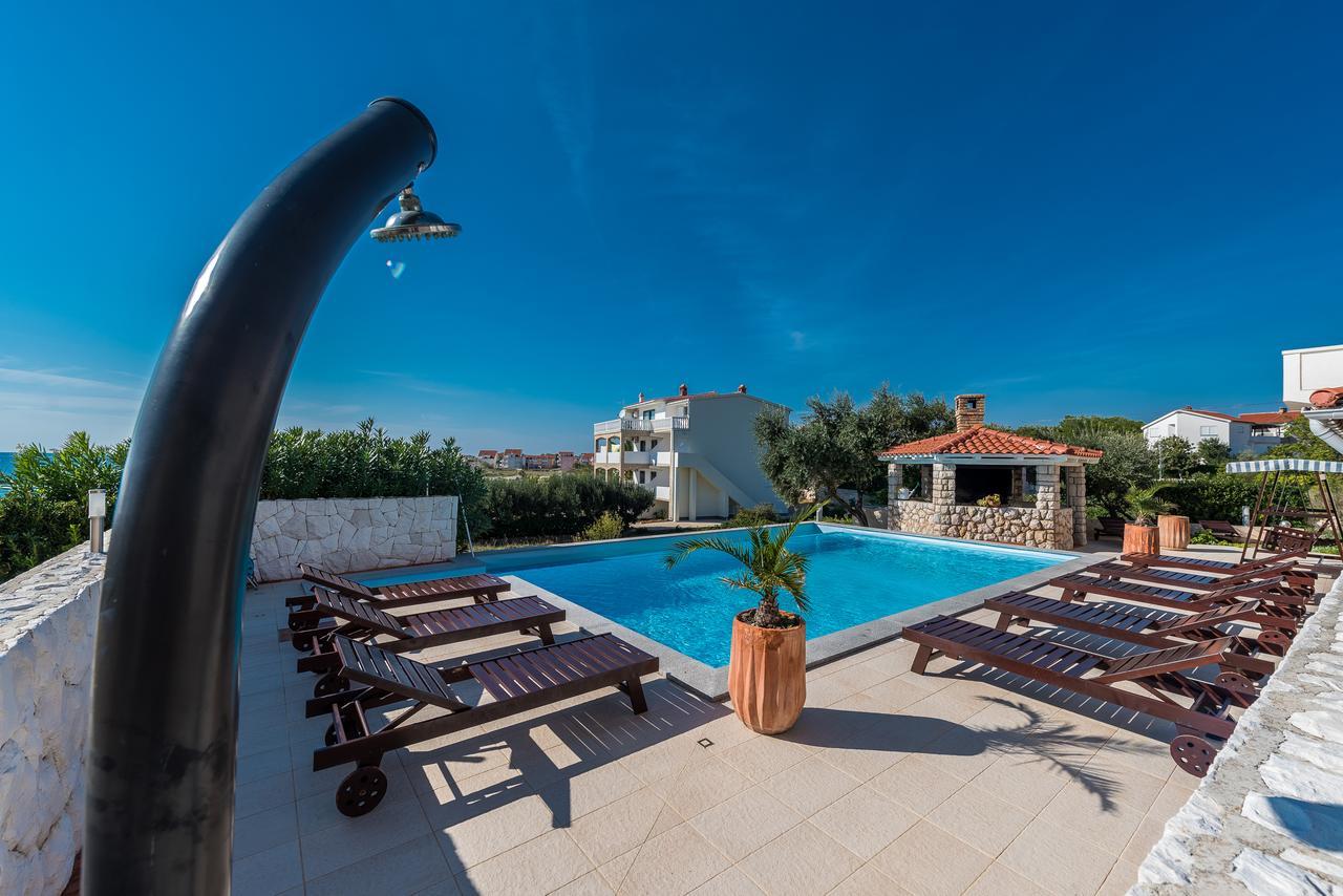Villa Jurac ปอฟเลียนา ภายนอก รูปภาพ