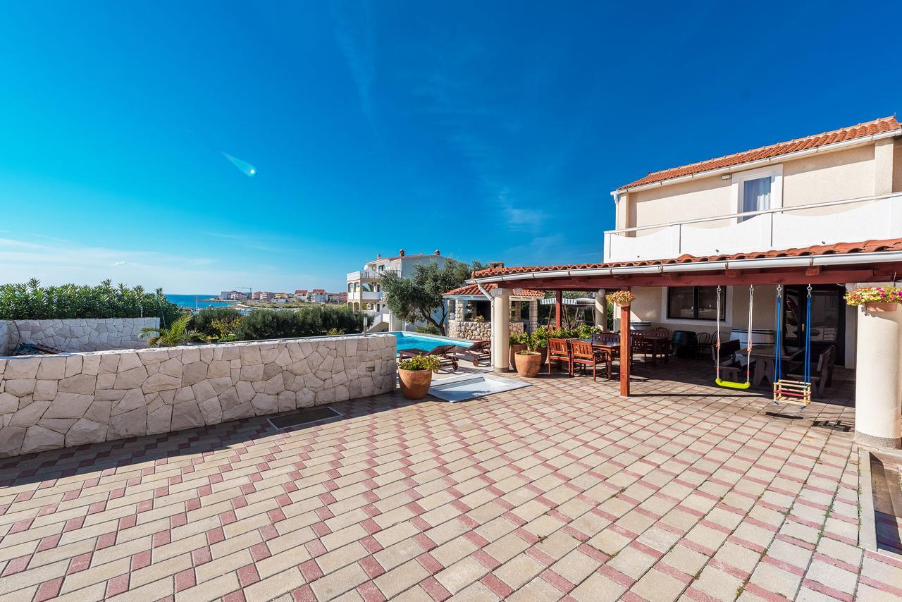 Villa Jurac ปอฟเลียนา ภายนอก รูปภาพ