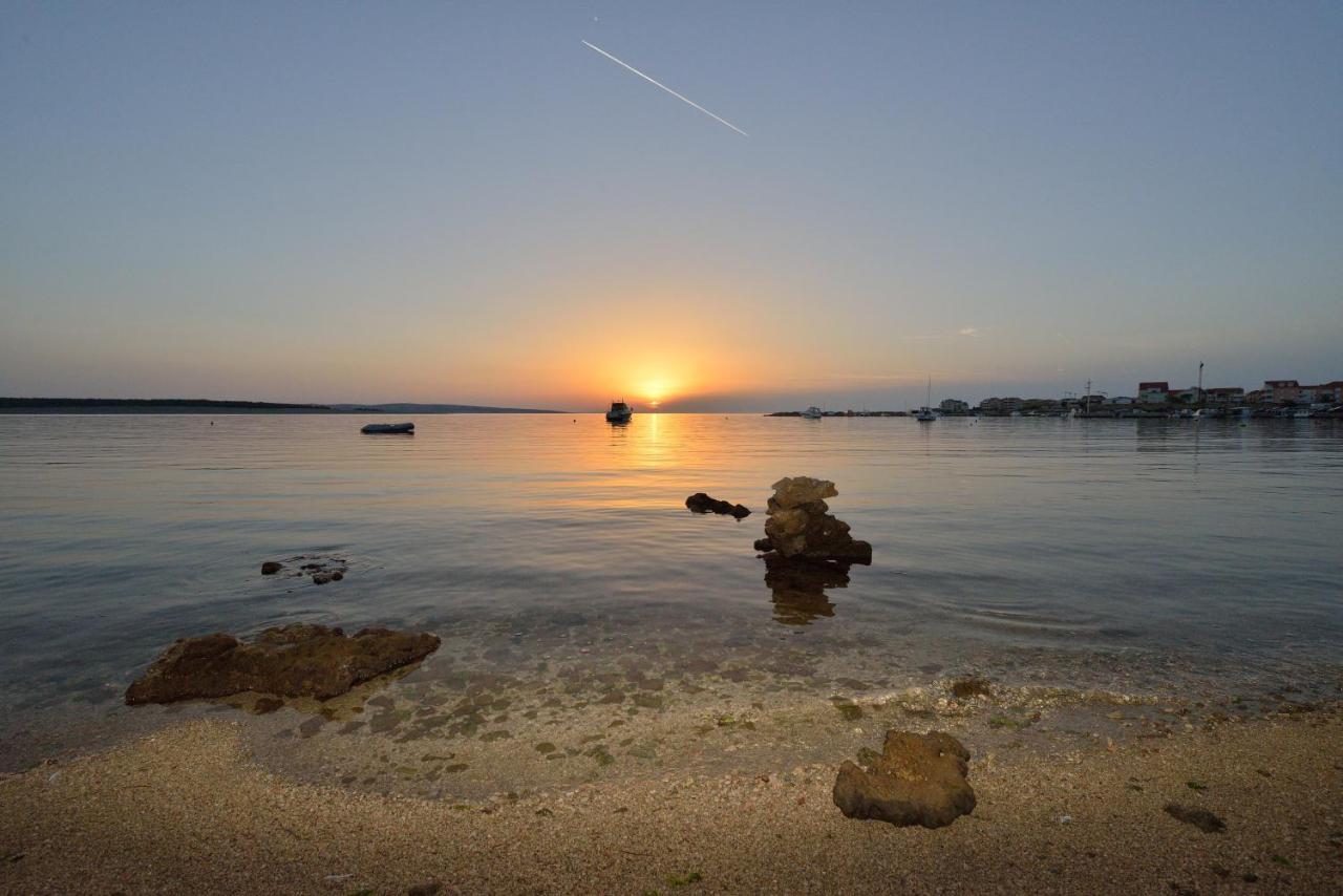 Villa Jurac ปอฟเลียนา ภายนอก รูปภาพ